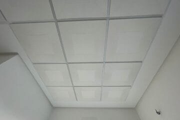 faux plafond suspendu Armstrong au Maroc