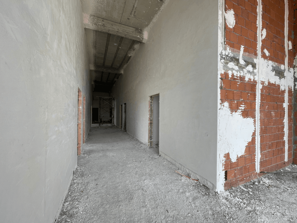 Plâtre Projeté au Maroc